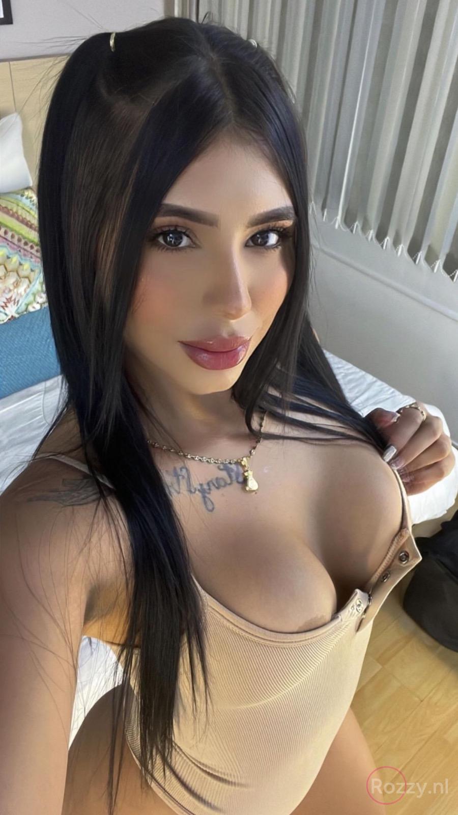 Zoe